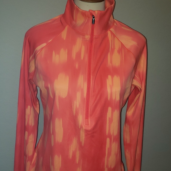 Under Armour Tops - Under Armour women's qualifier pullover jacket